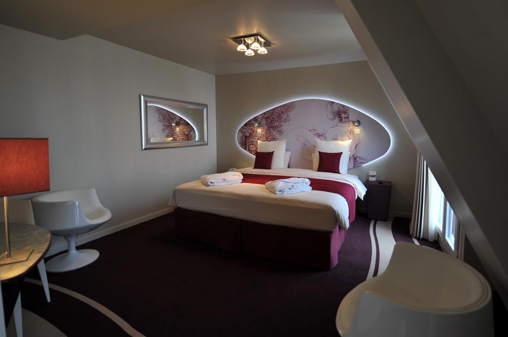 Mercure Paris Bastille Marais Hotel Room photo