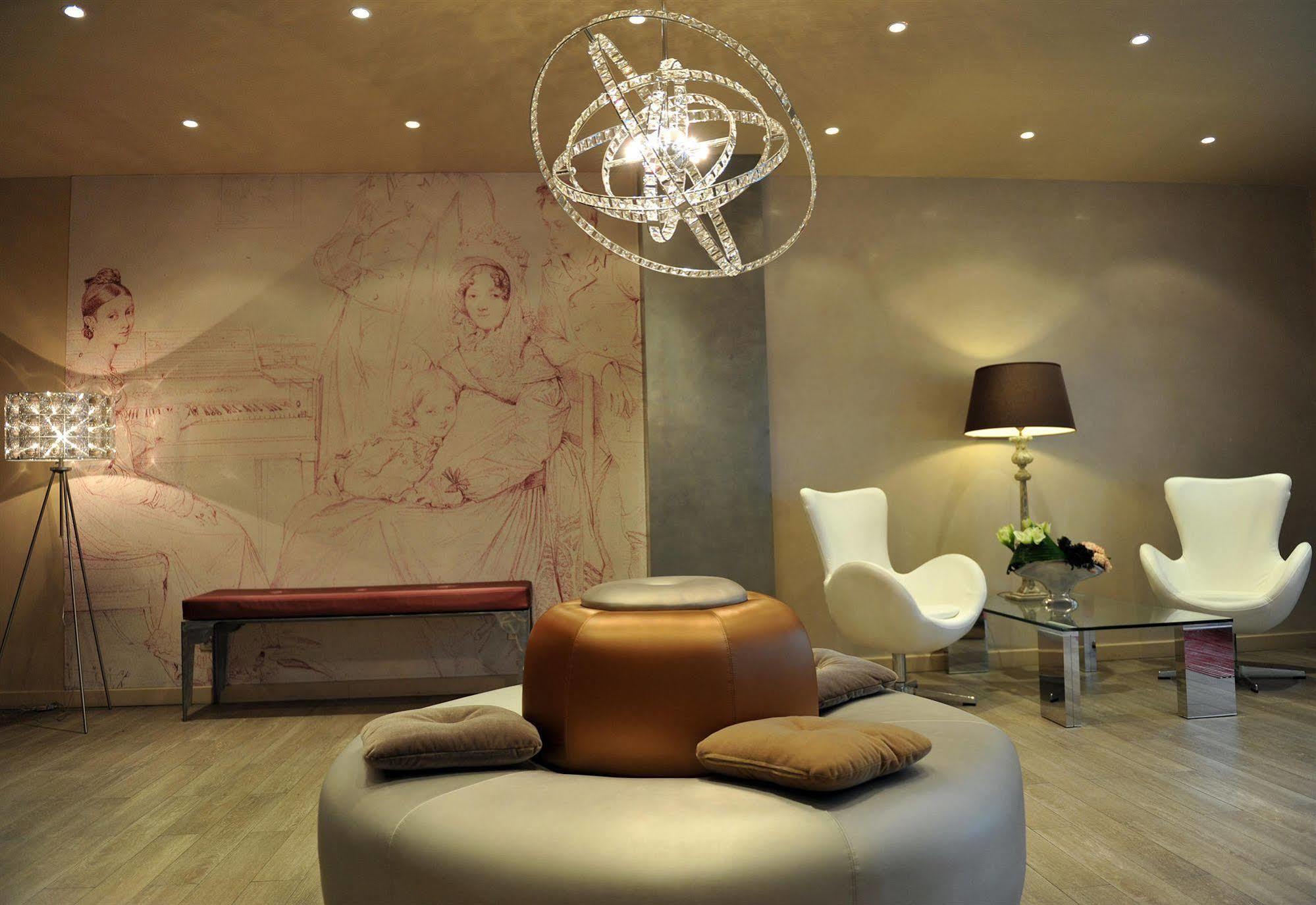 Mercure Paris Bastille Marais Hotel Interior photo